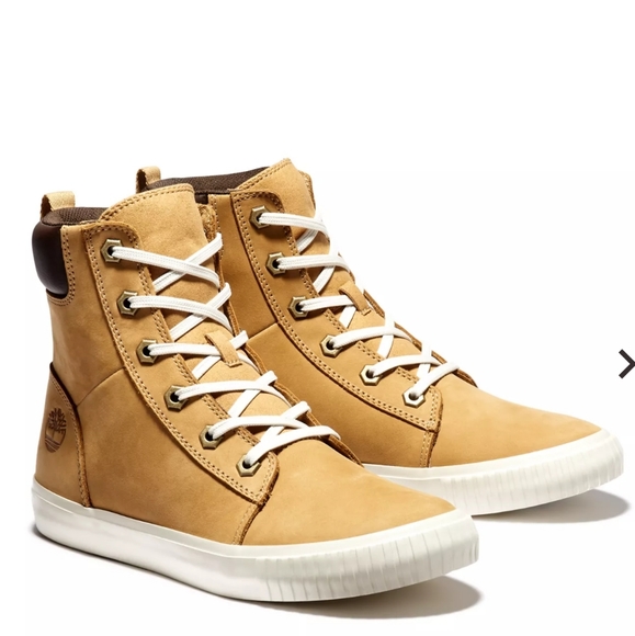 Timberland Boots - Picture 12 of 13